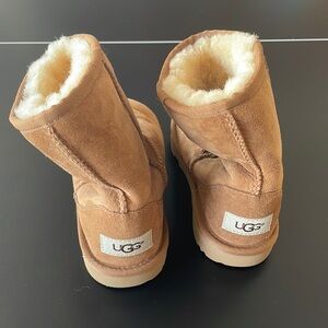 Kids Uggs